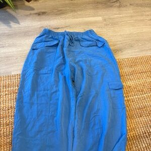 blue baggy pants